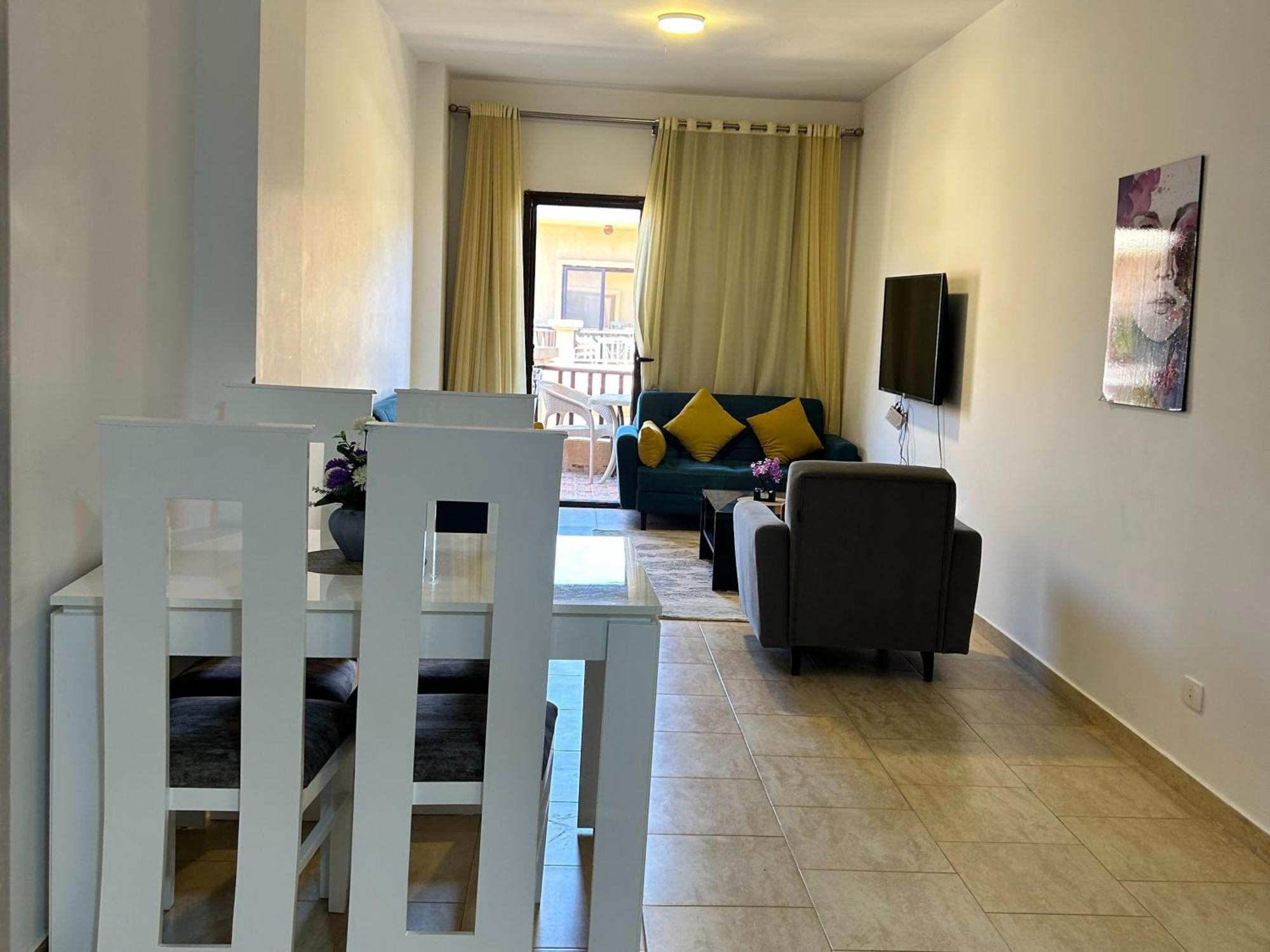 Concierge At Turtles Apartament