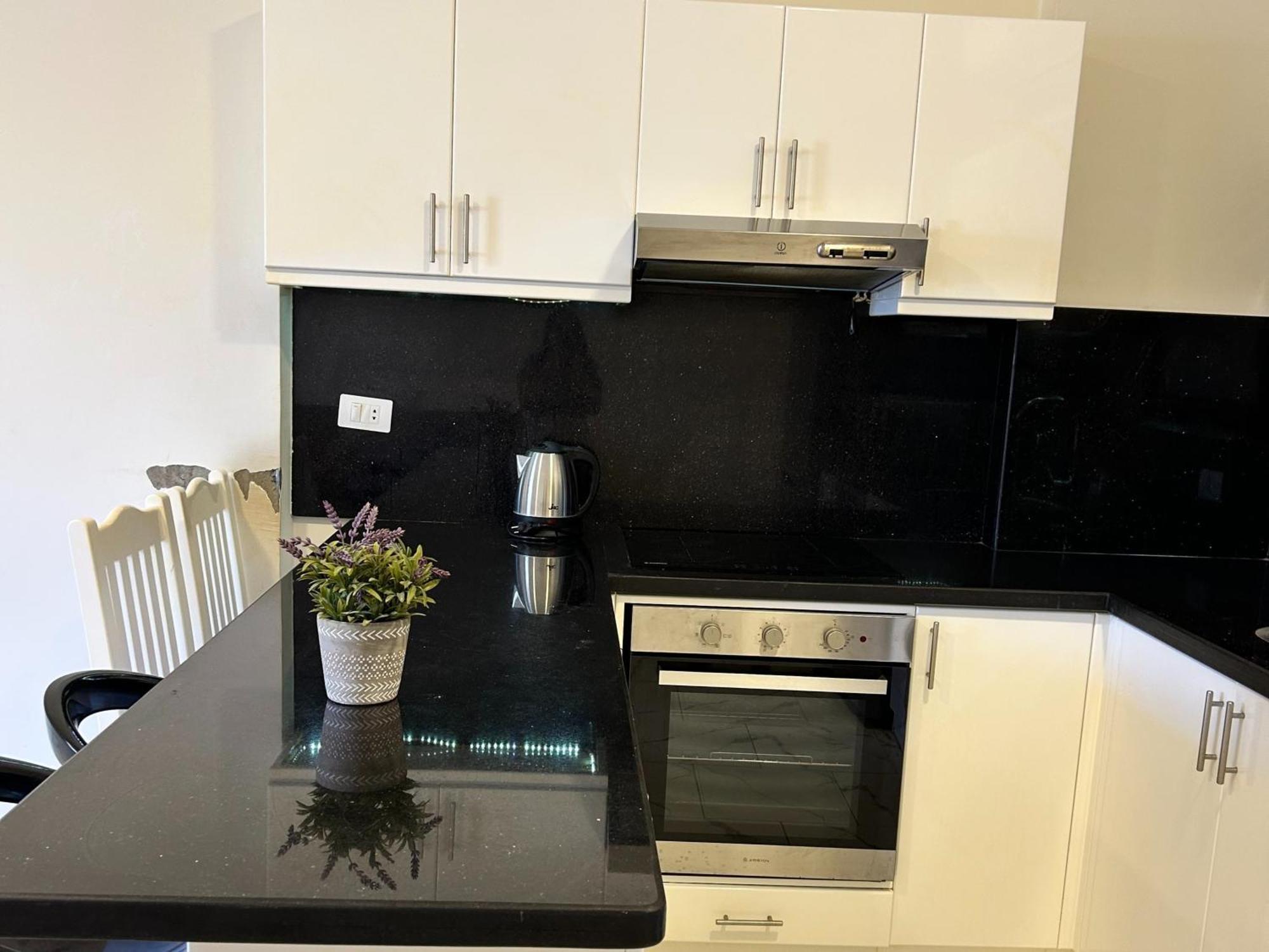 Concierge At Turtles Apartament
